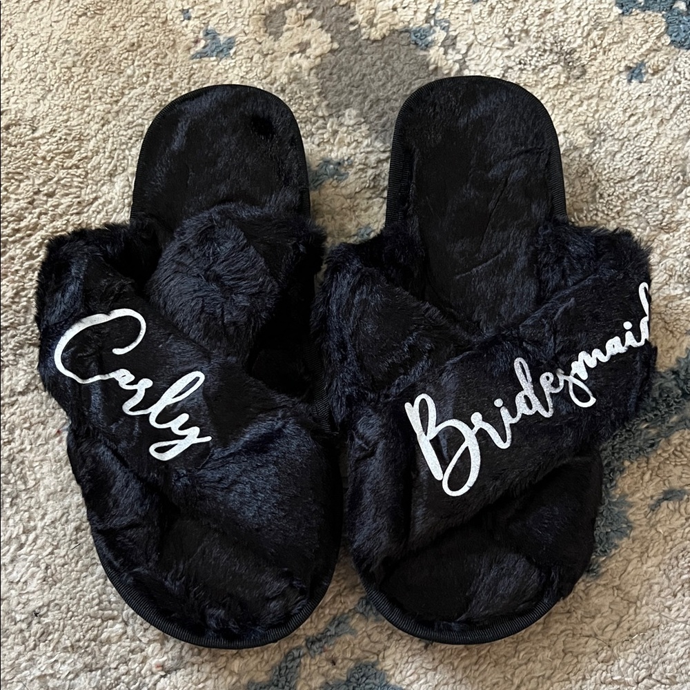 Black Bridesmaid Slippers (Carly)